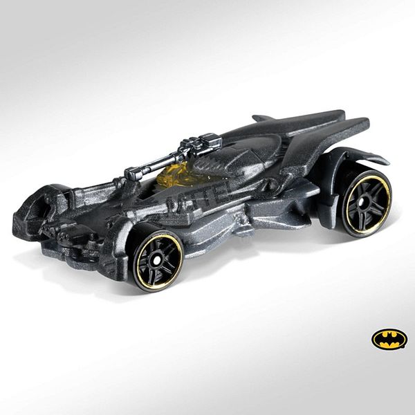 Базовий автомобіль HotWheels Justice League™ Batmobile™ HotWheels 5785-FYB92 FYB92 фото
